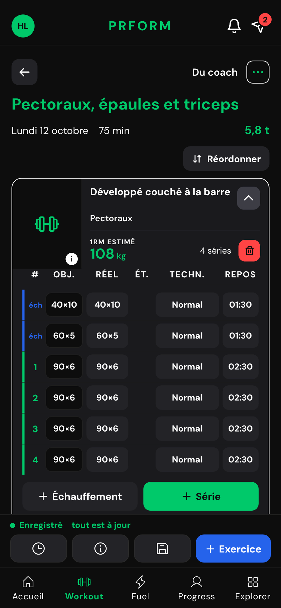 Une séance dans PRFORM : développé couché, échauffements et séries de travail